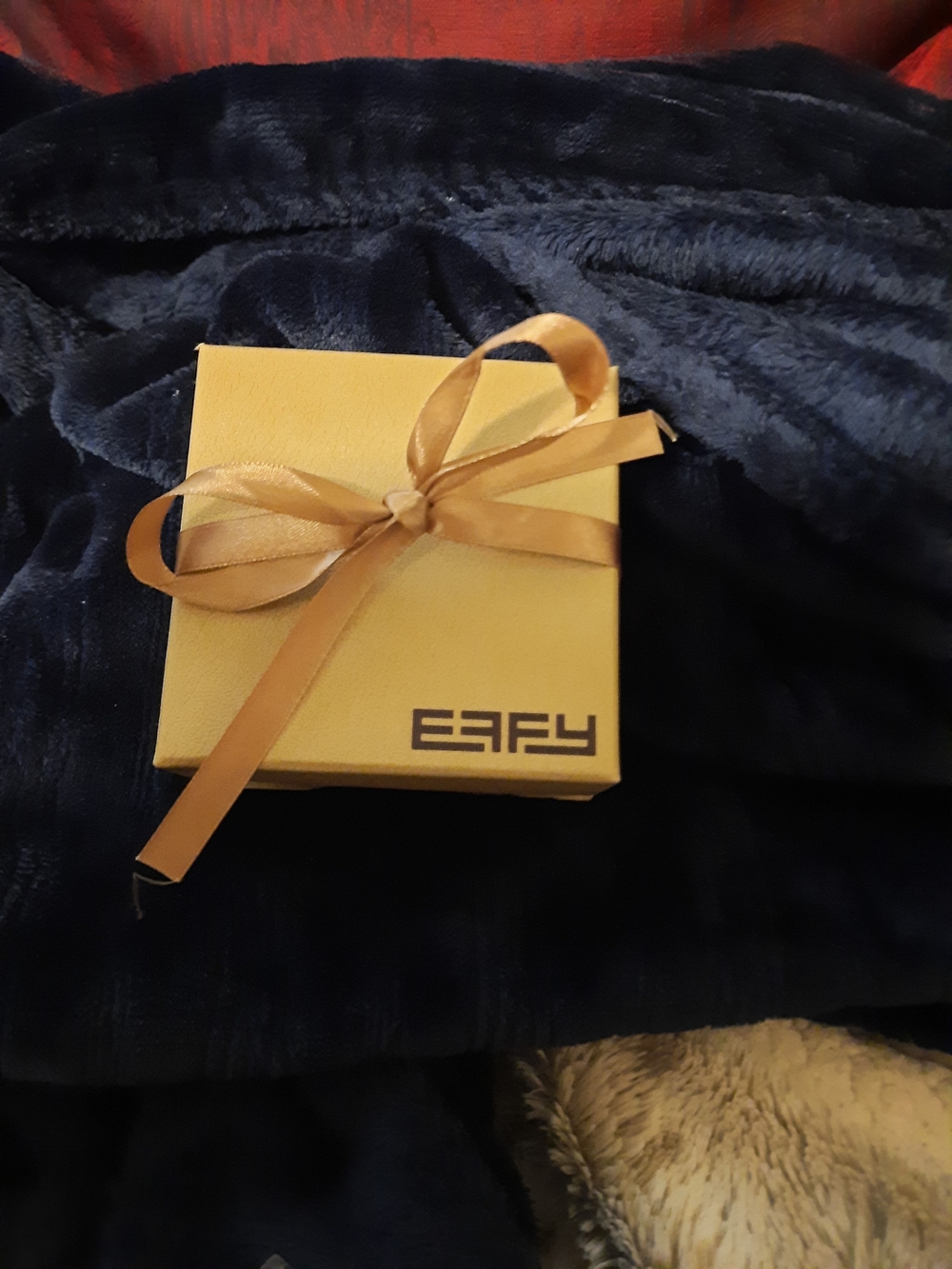 Empty EFFY Yellow Jewelry Gift Box Inside PAD Needs Repair DIY Box is Awesome